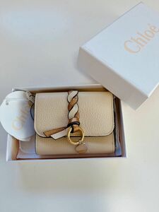 CHLOE クロエ　三つ折り財布