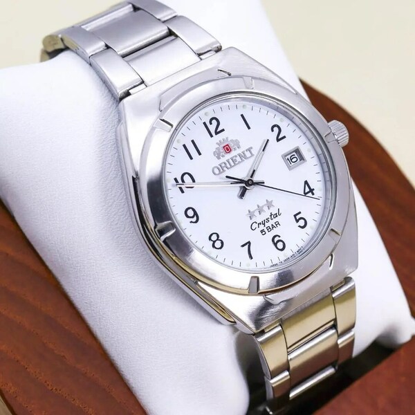 ◆希少 稼働 Orient CRYSTAL 腕時計 シルバー デイト 新品電池r