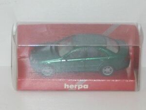 ◆1/87 herpa Mercedes-Benz C-Klasse 緑