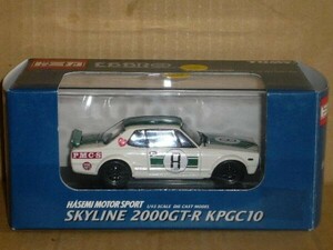 1/43 トミカEBBRO SKYLINE 2000 GT-R RPGC10 No.8 白/緑