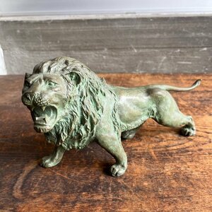 ライオン像 獅子 置物 飾り物 オブジェ インテリア 青銅製? 重さ 3.98kg 現状品 直接引取歓迎(横浜市) digjunkmarket