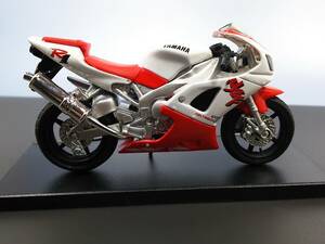 1/18 モトコレクション #2 YAMAHA YZF-R1 ヤマハ ホワイト／レッド maisto 送料410円 同梱歓迎 追跡可 匿名配送