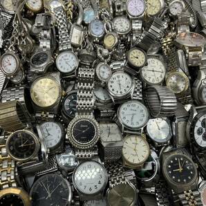 動作未確認品 ジャンク ステンレス 金属系 腕時計 300本以上 Burberry/Jean Paul Gaultier/SEIKO/CITIZEN/CASIO ブランド まとめ売り 大量の画像8