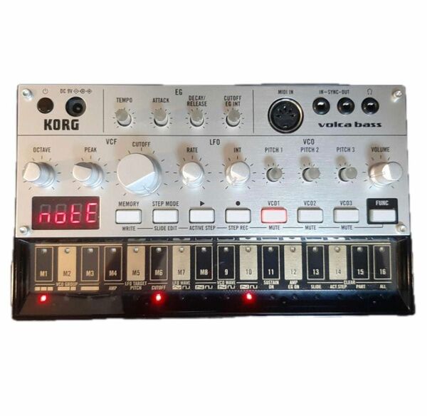 アナログベースシンセサイザー　KORG volca bass