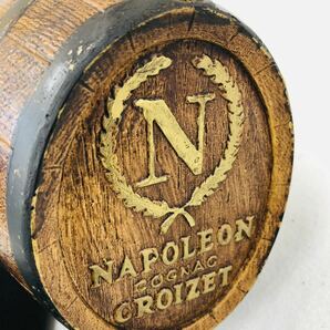 ナポレオン クロアーゼ コニャック Napoleon CROIZET 樽型ボトル コルク割れ有 開栓済み 1,695g B3の画像4