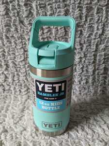 YETI イエティ●ランブラー キッズボトル ストローキャップ付き 水筒 シーフォーム 355ml●未使用