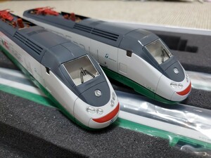 ACME　イタリア　ETR500　フル編成14両セット+1両　計15両です。