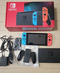 Nintendo Switch ニンテンドースイッチ 任天堂 ネオンブルー ネオンレッド