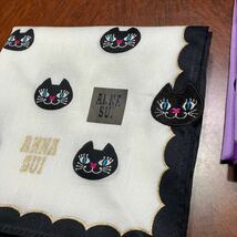 ANNA SUI アナスイ 大判ハンカチ 50㎝四方 ２枚 綿100% 各猫1匹刺繍 日本製_画像3
