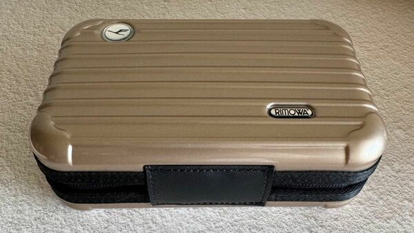 リモワ RIMOWA ミニポーチ ルフトハンザ航空アメニティ 未使用