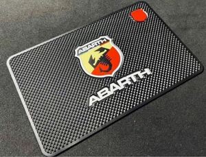 ★ ABARTH アバルト ダッシュボード滑り止めパッド★