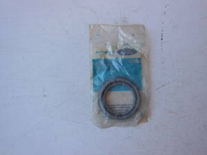 『純正部品」F9TZ-7A248-B Oil Seal オイル シール フォード エクスペディション E150 E250 E350 F150 F250 F350 リンカーン ナビゲーター