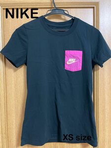 NIKE ナイキ Tシャツ 半袖 トップス　XS