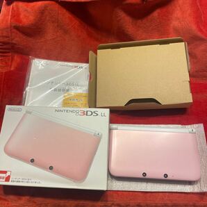 即日配送！希少 美品 動作品！両画面フィルム付き！ニンテンドー3DSLL 本体 ピンク 任天堂 SPR-001 動作確認済 3DS LLの画像1