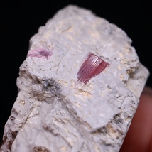 【送料無料】ピンク トルマリン 母岩 スモーキークォーツ 電気石 水晶 137.5g T657 鉱物　天然石　原石　パワーストーン_画像7