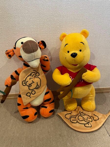 【美品】ディズニー　プーさん&ティガー　ぬいぐるみ