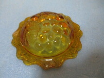 ぶどう柄ボールお皿　エンボス加工　ガラス製　4点　未使用品　昭和レトロ_画像2