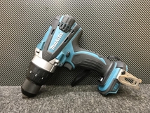 013♪ジャンク品♪マキタ makita 充電式ドライバドリル 18V DF458D 本体のみ 不動品 ライト点灯可_画像2