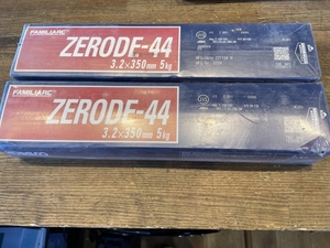 021■未使用品・即決価格■コベルコ 溶接棒 ZERODE-44 3.2×350mm　2箱