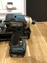 018★おすすめ商品★マキタ makita 充電式インパクトドライバ TD137D バッテリ2個・充電器付き_画像4