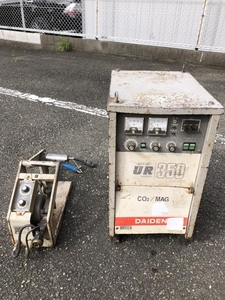 015●ジャンク品・店頭引取限定商品●ダイヘン DAIHEN Co2・MAG 半自動溶接機 200V SR-D350 ※ワイヤー送給装置セット 動作未確認