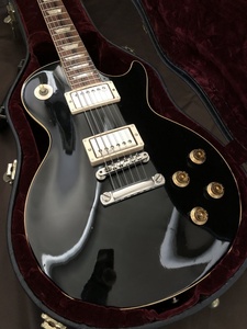 014. рекомендация товар .Gibson Custom Shop Les Paul Standard Ebony Black Historic Collection 2003 год производства 1957 reissue жесткий чехол приложен 