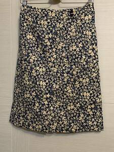 トッカ TOCCA スカート コットン 花柄シルエット　ボトムス 総柄