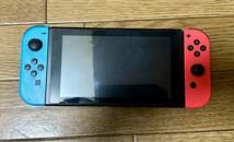 中古 Nintendo Switch 本体 旧型 JOY-CON ネオンカラー 動作確認済み ニンテンドー スイッチ_画像2