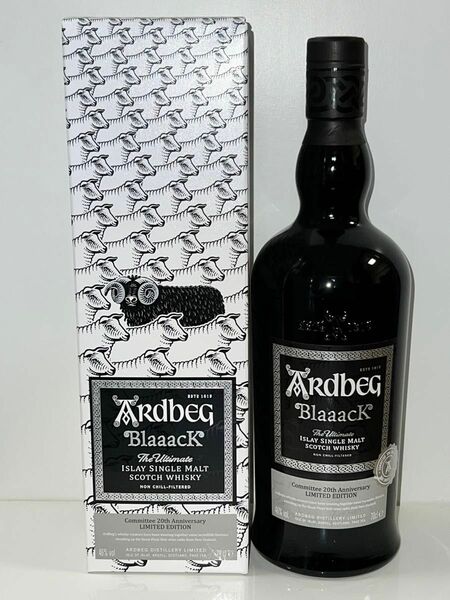 アードベッグ ブラック 2020年 コミッティ20周年記念限定ボトル 《ARDBEG Blaaack》 46% 700ml ②