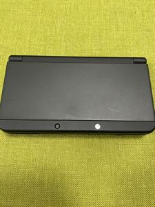 任天堂　Nintendo new ニンテンドー3DS ブラック 本体のみ　美品　動作確認済　送料185円