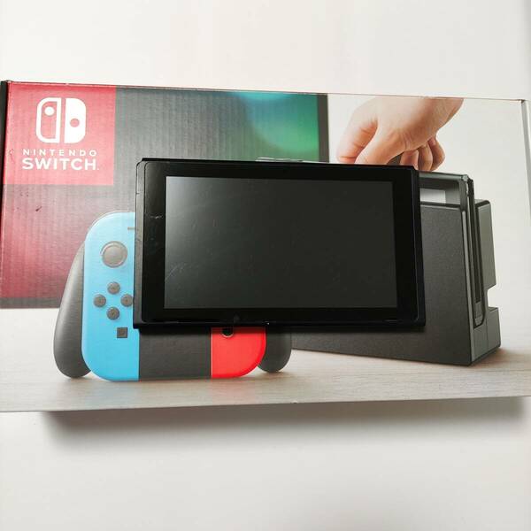 送料無料 動作確認済み Nintendo Switch HAC-S-KABAA 2017年製 未対策機 本体のみ HAC-001 中古