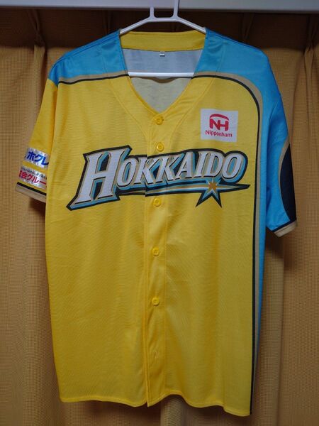 北海道日本ハムファイターズ WE LOVE HOKKAIDO 2017 黄色いユニフォーム フリーサイズ ベースボールシャツ