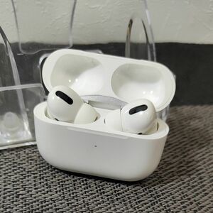 【中古品】AirPods Pro MWP22J/A