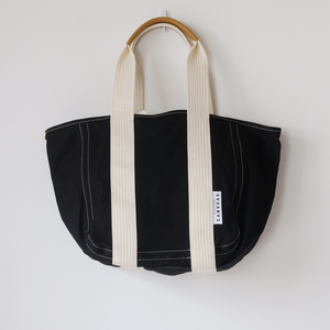 MAISON CANVVAS ( mezzo n canvas ) | CANVAS Tote M (black) | bag handbag leather bag 