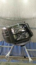 トヨタ ハイエース 3型 VALENTI LED ヘッドライト 左右セット 中古 ジャンク バレンティ ヴァレンティ_画像1