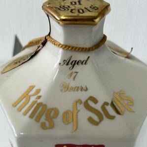 【1円～】キング オブ スコッツ 17年 白赤 陶器ボトル 替栓付 750ml 43％ 240512 内容量：1.207g King of Scotsの画像2