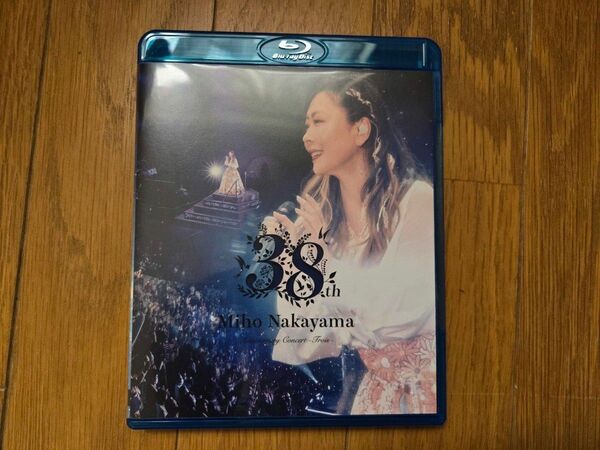 通常版 中山美穂 Blu-ray/Miho Nakayama 38th Anniversary Concert -Trois-