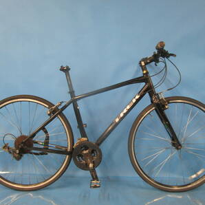 ☆大阪西淀☆ レストア 部品取り TREK FX3 アルミ クロスバイク 700C 3×9 トレック シマノ ALIVIO 中古 自転車 M26の画像1