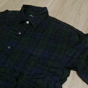  Fred Perry navy × green ton cell shirt 