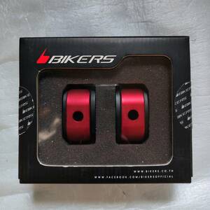 40%OFF★BIKERS チェーンアジャスターキャップ NINJA650 ニンジャ650 Z650 2017 2021 カワサキ K0392-RED