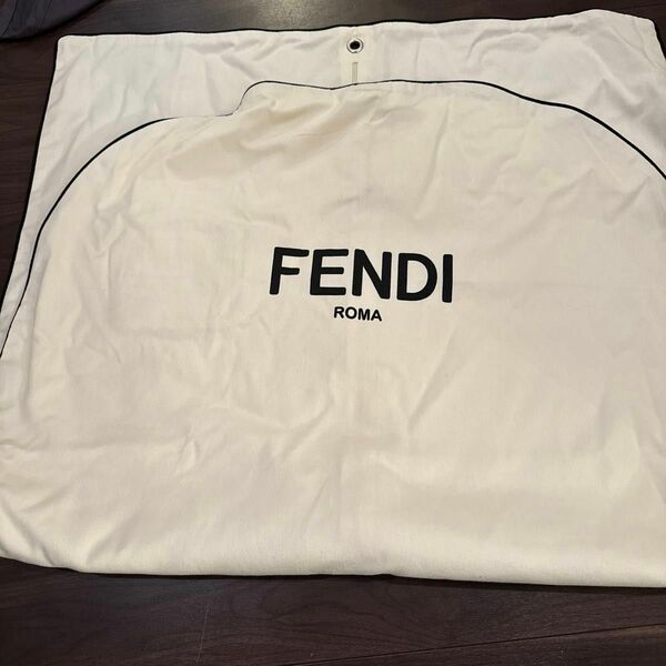 FENDI 衣装カバー ガーメント 衣装ケース スーツカバー　