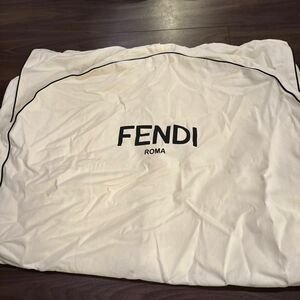 FENDI 衣装ケース ガーメント 衣装カバー