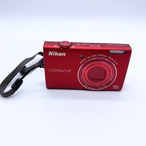 【J－2】通電のみ確認済み　Nikon　ニコン　COOLIPIX　クールピクス　NIKKOR 10x WIDE OPTICAL ZOOM ED VR　4.5-45.0mm　1：3.2-5.8　