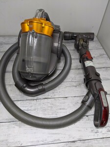 24M05-63N: 【dyson　ダイソン】　サイクロンクリーナー　DC12　動作確認　現状品