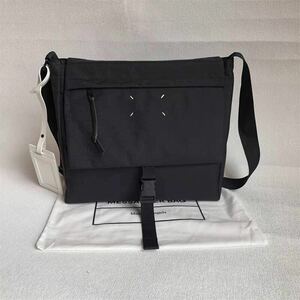  new goods Maison Margiela mezzo n Margiela shoulder bag mail bag Flat bag #345181