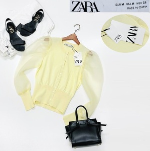 未使用品 /M/ ZARA イエロー パフスリーブブラウス レディース タグ カジュアル トップス 通勤 透け感 大人可愛い黄 羽織り デイリー ザラ