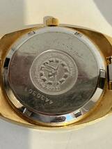 ■【稼働品】 BULOVA ブローバ アンティーク ゴールド色 メンズ 自動巻き スクエア デイデイト シャンパン 純正ブレス 時計 腕時計 _画像5