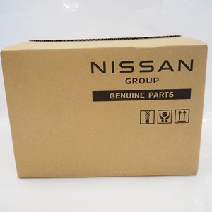 Th962292 Nissan оригинальный навигационная система 1DINTV&NAVIGATI B8260-7992N-NP номер детали :B8260-7922N-NP не использовался 