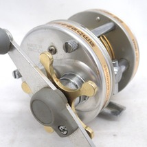 KR2253911 アブガルシア リール ULTRA CAST UC 4600C アンバサダー 右ハンドル AbuGarcia 中古_画像2