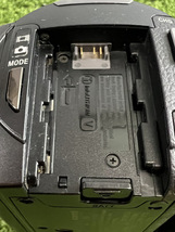  SONY/ソニー Handycam HDR-CX720V デジタルビデオカメラ　本体のみ　2012年製　現状中古品　ジャンク扱い（A110）_画像9